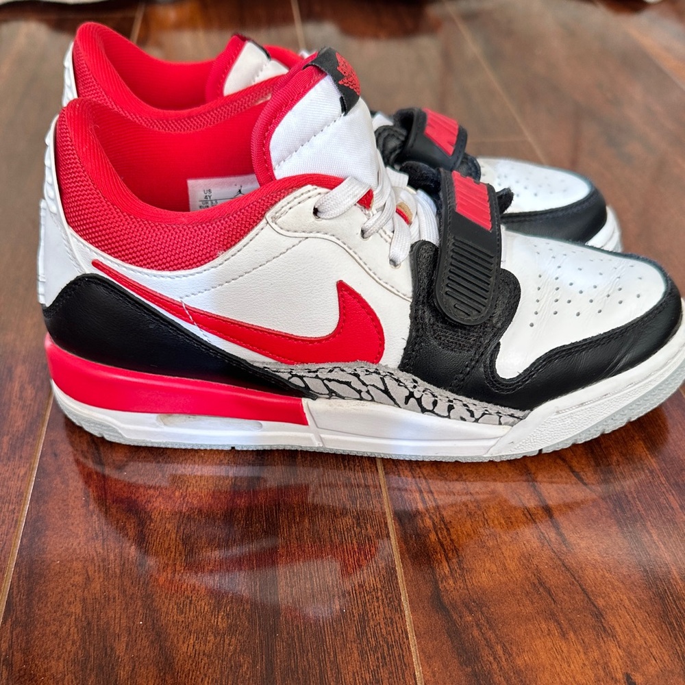 Nike Kids' White, Red, and Black Sneakers
